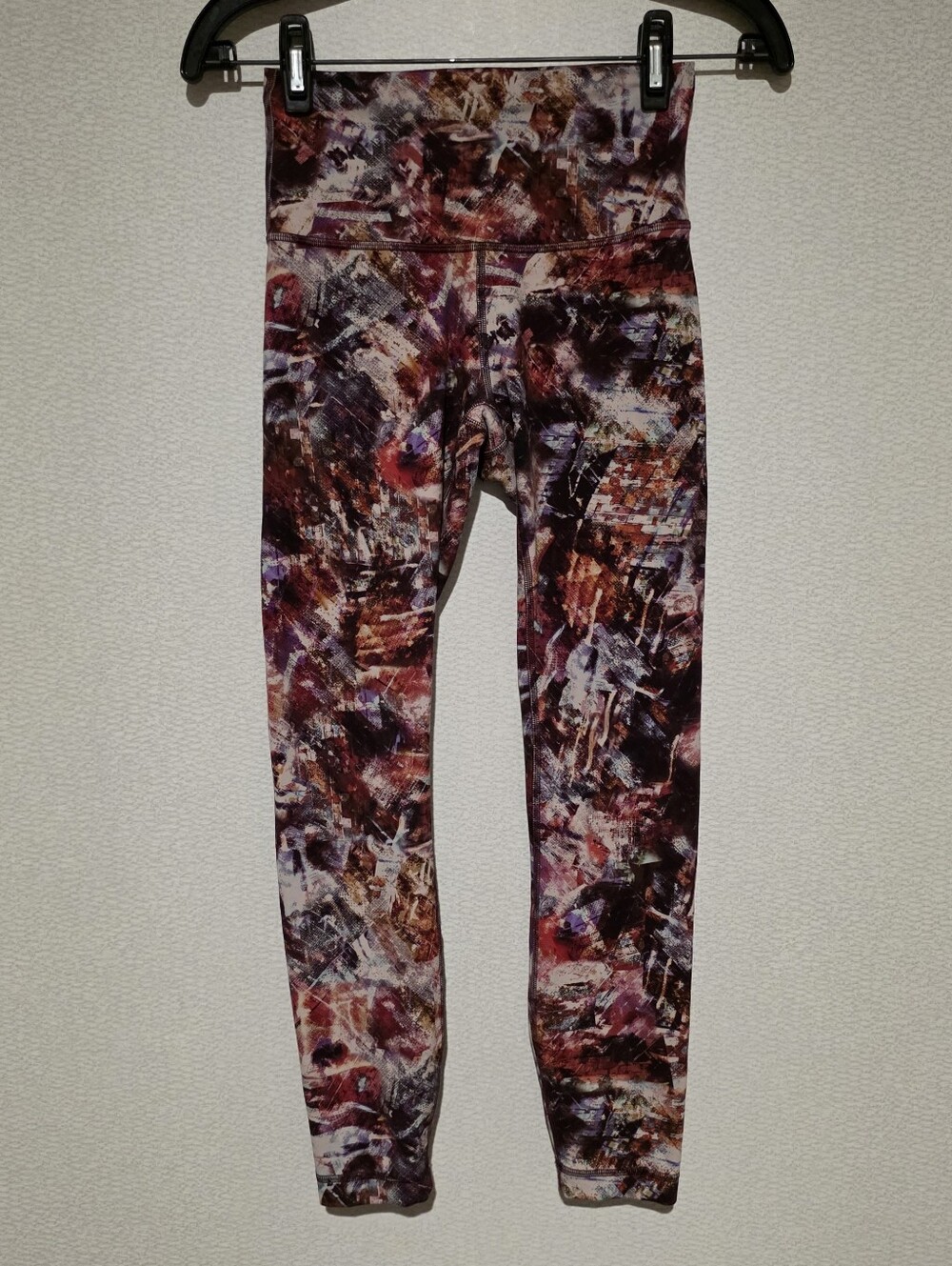 Lululemon Wunder Train High Rise Tight 25" Size 4 Everlux